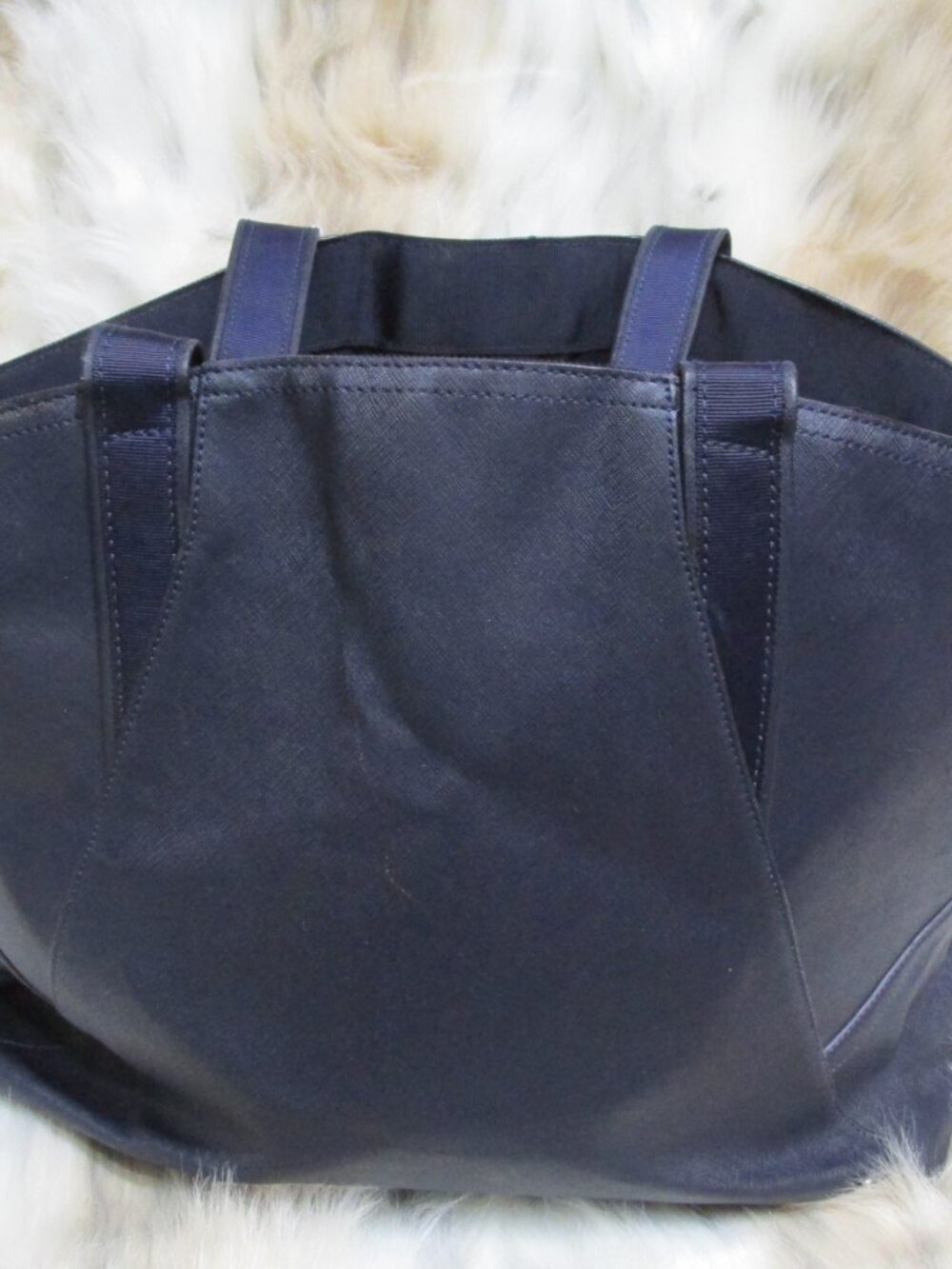 P3347-Lululemon Athletica Navy Blue Crossgrain Tote